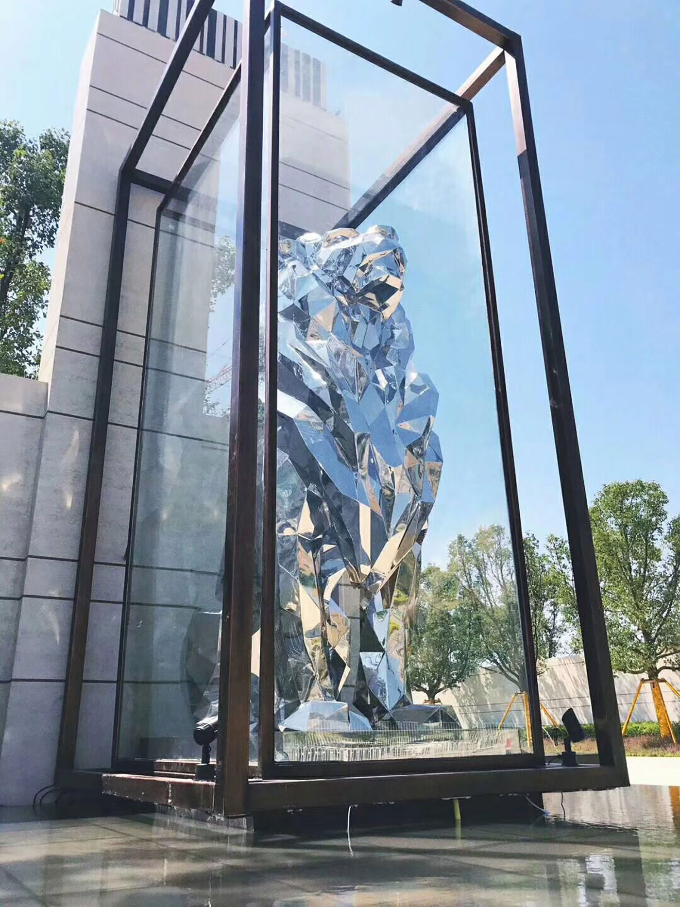福建石獅旭輝